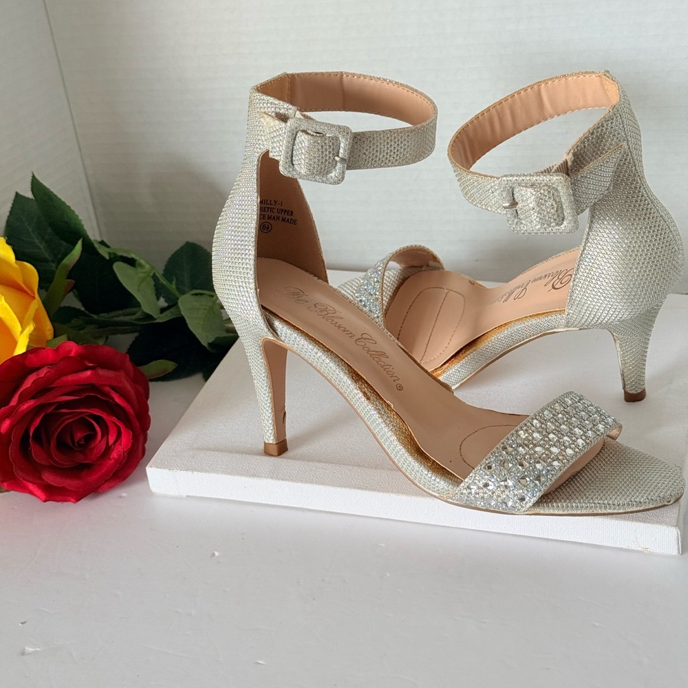 De blossom Collection special occasion sandals